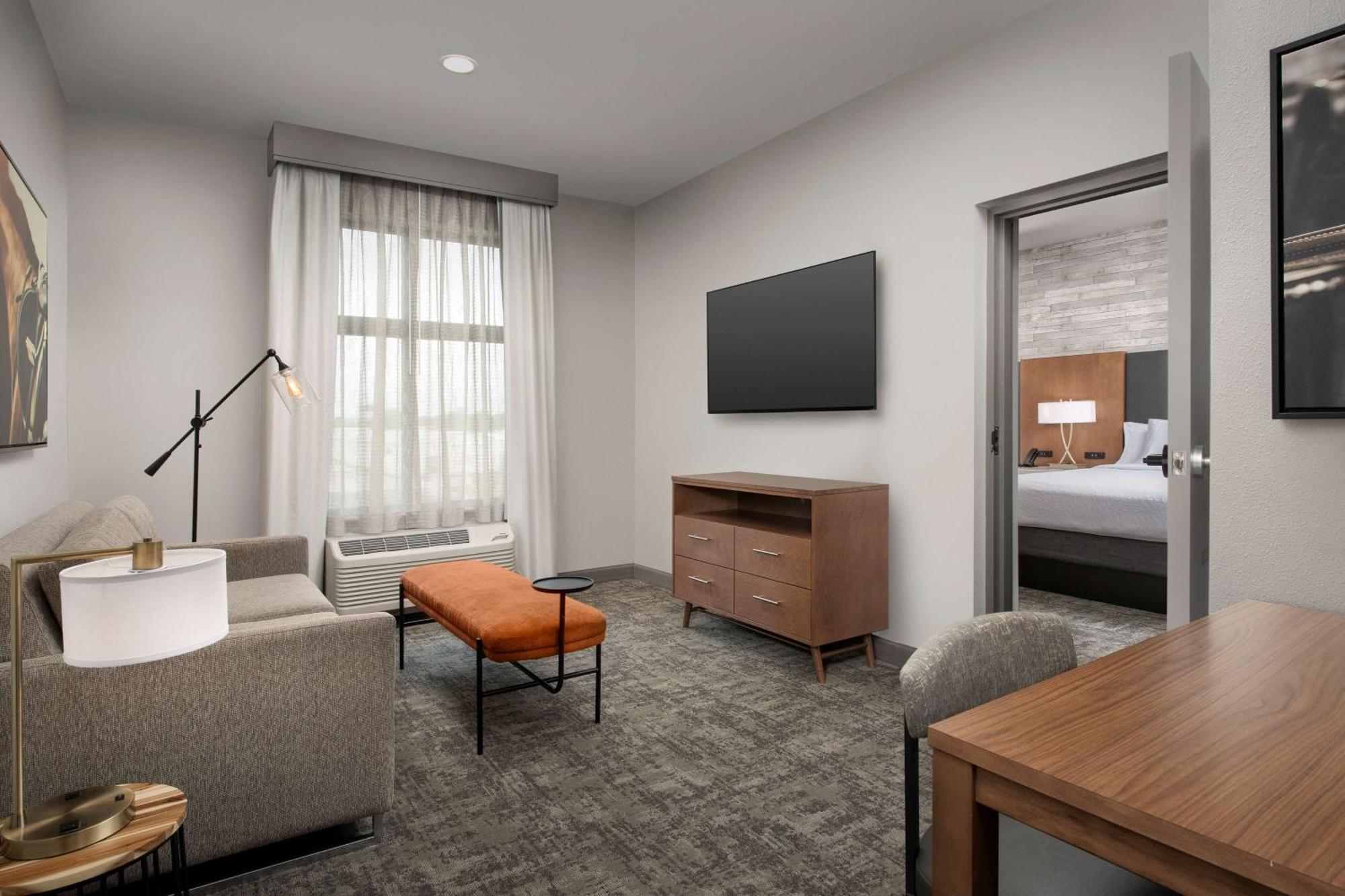 Homewood Suites By Hilton Louisville Airport Экстерьер фото