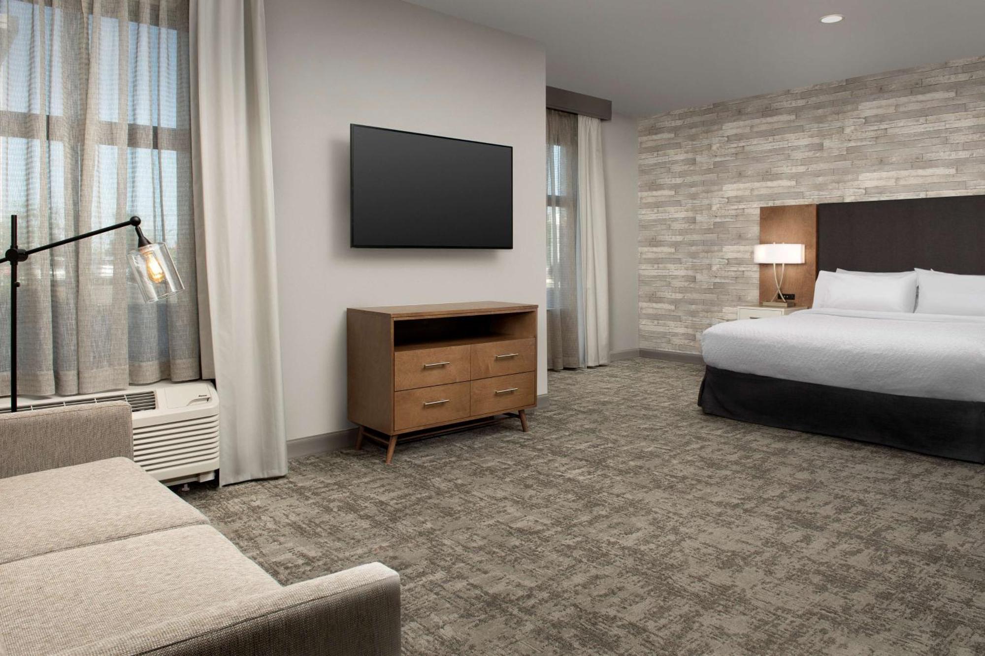 Homewood Suites By Hilton Louisville Airport Экстерьер фото