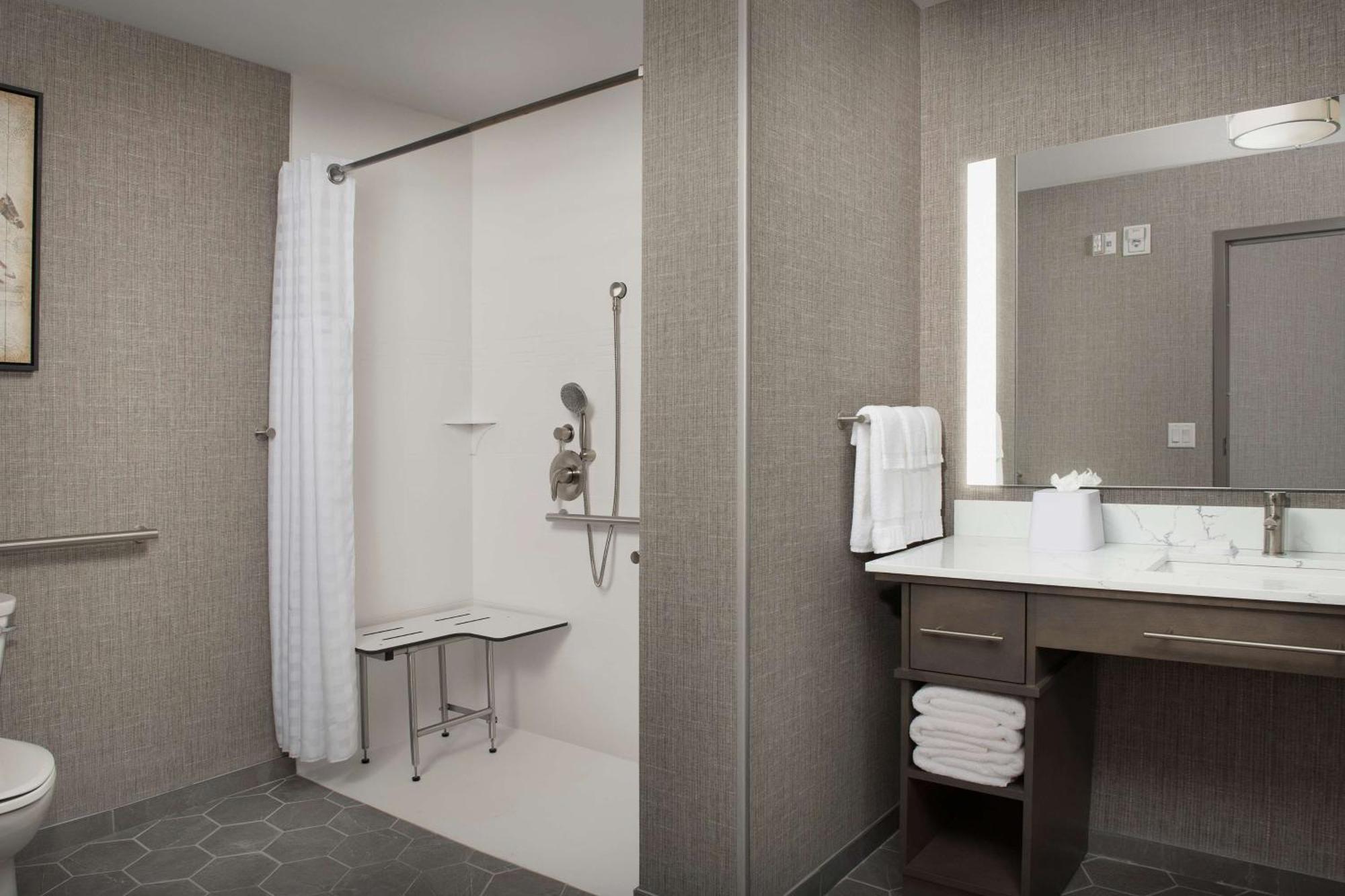 Homewood Suites By Hilton Louisville Airport Экстерьер фото